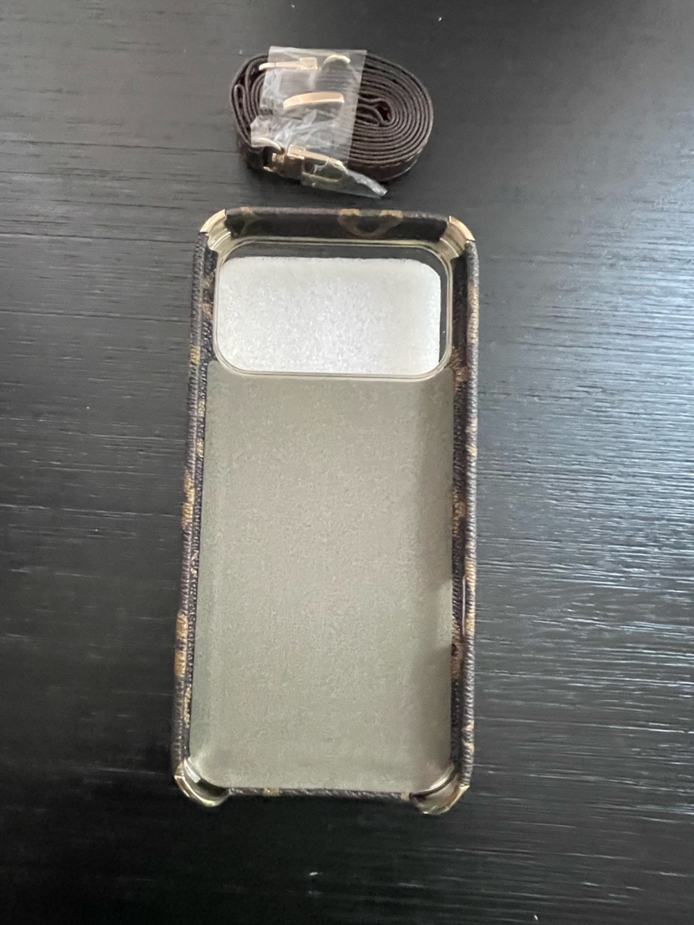 iPhone 17 pro max crossbody Case with Gold Accents and strap - Picture 5 of 11